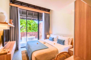 Ceandra 2 BR Loft River View JU62